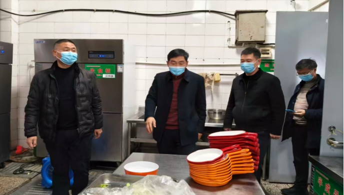 “落实隐患排查，做好安全防范” ——学校开展校园安全综合检查